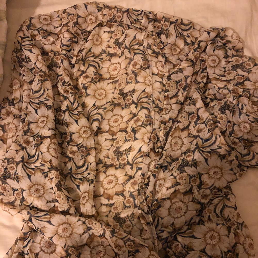 Lots of lizard thicket, and some lululemon